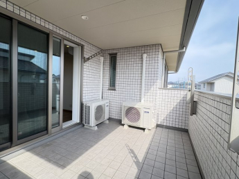 2Fは広々バルコニー