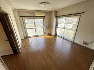 【居間・リビング】