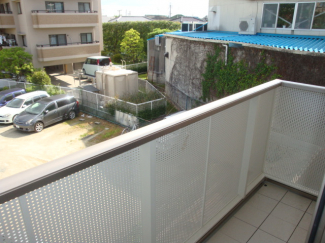 【バルコニー】