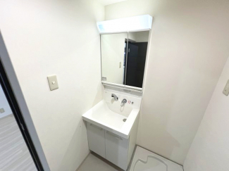 【洗面所】
