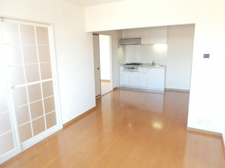 【居間・リビング】