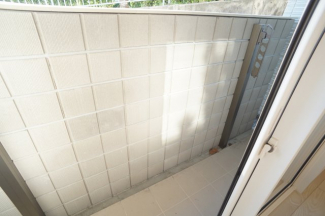 【バルコニー】