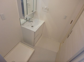 【洗面所】