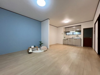 【居間・リビング】