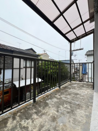 【バルコニー】