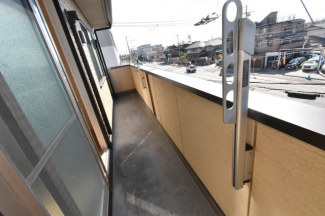 【バルコニー】