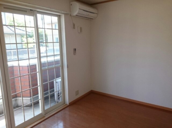 中はこのようになっています