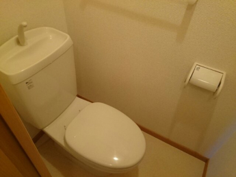 落ち着いたトイレです