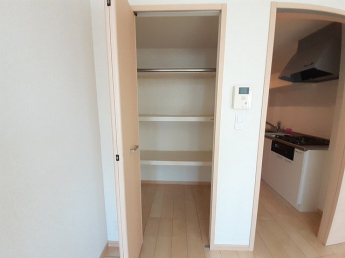 大きなものも収納できそうです