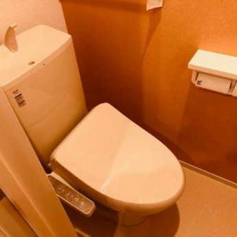 シンプルで使いやすいトイレです