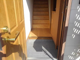 毎日通る玄関はこちらです