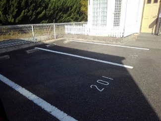 駐車スペースもあります