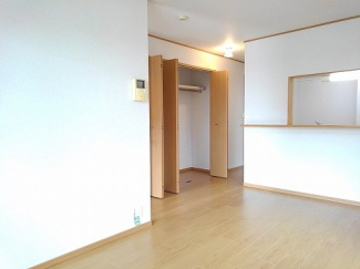 ゆったり過ごせるリビングです