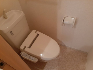落ち着いたトイレです