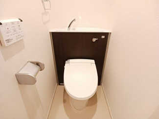 落ち着いたトイレです