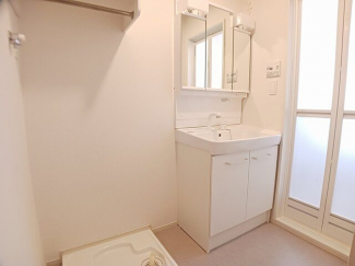 広い洗面スペース