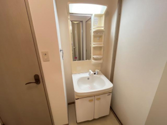 洗髪洗面化粧台