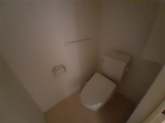 シンプルで使いやすいトイレです