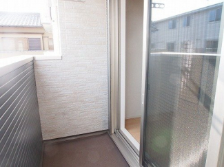陽当たり良好なバルコニーです
