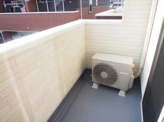 広々としたバルコニーです