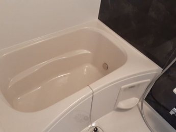 日々の疲れを癒すお風呂付です