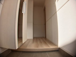 シンプルで使いやすい玄関です