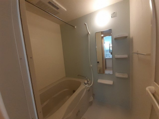 日々の疲れを癒すお風呂付です