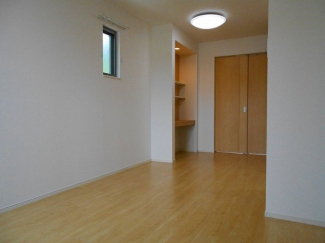 明るい室内です