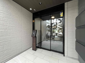 【エントランス】