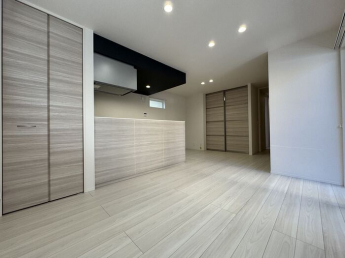 【居間・リビング】