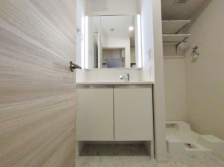 【洗面所】