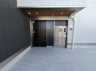 【エントランス】