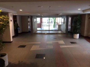 エントランスホール