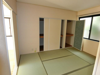 西宮市下大市西町のアパートの画像