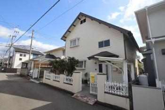 松山市東長戸２丁目の中古一戸建ての画像