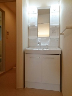 【洗面所】