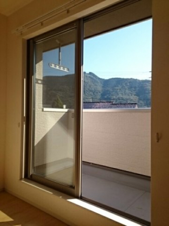 【バルコニー】