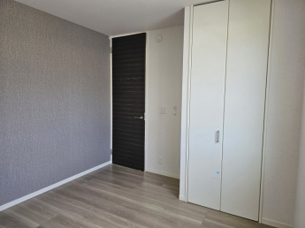 壁紙は落ち着いた雰囲気です