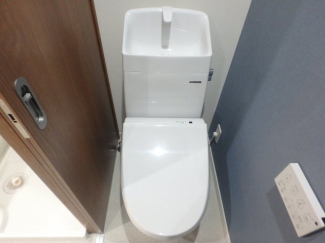 清潔感のあるトイレです