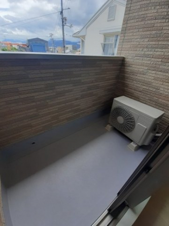 【バルコニー】