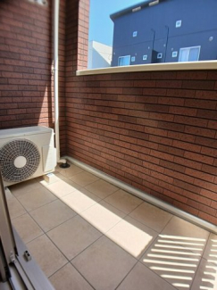 【バルコニー】