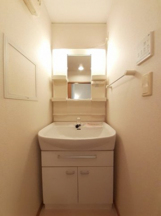 【洗面所】