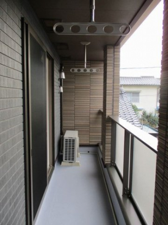 【バルコニー】
