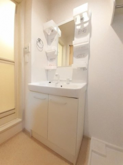 【洗面所】