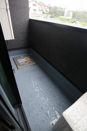 【バルコニー】