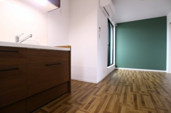 【居間・リビング】