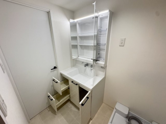 【独立洗面台】