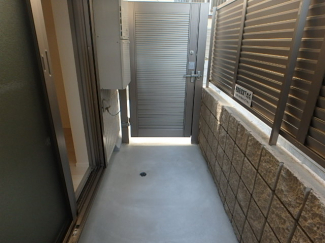 【バルコニー】