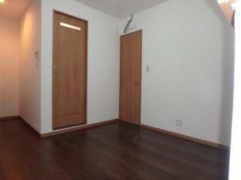 ホワイトハウス西宮の画像