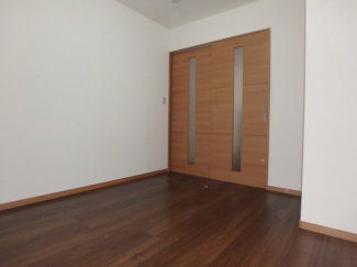 ホワイトハウス西宮の画像